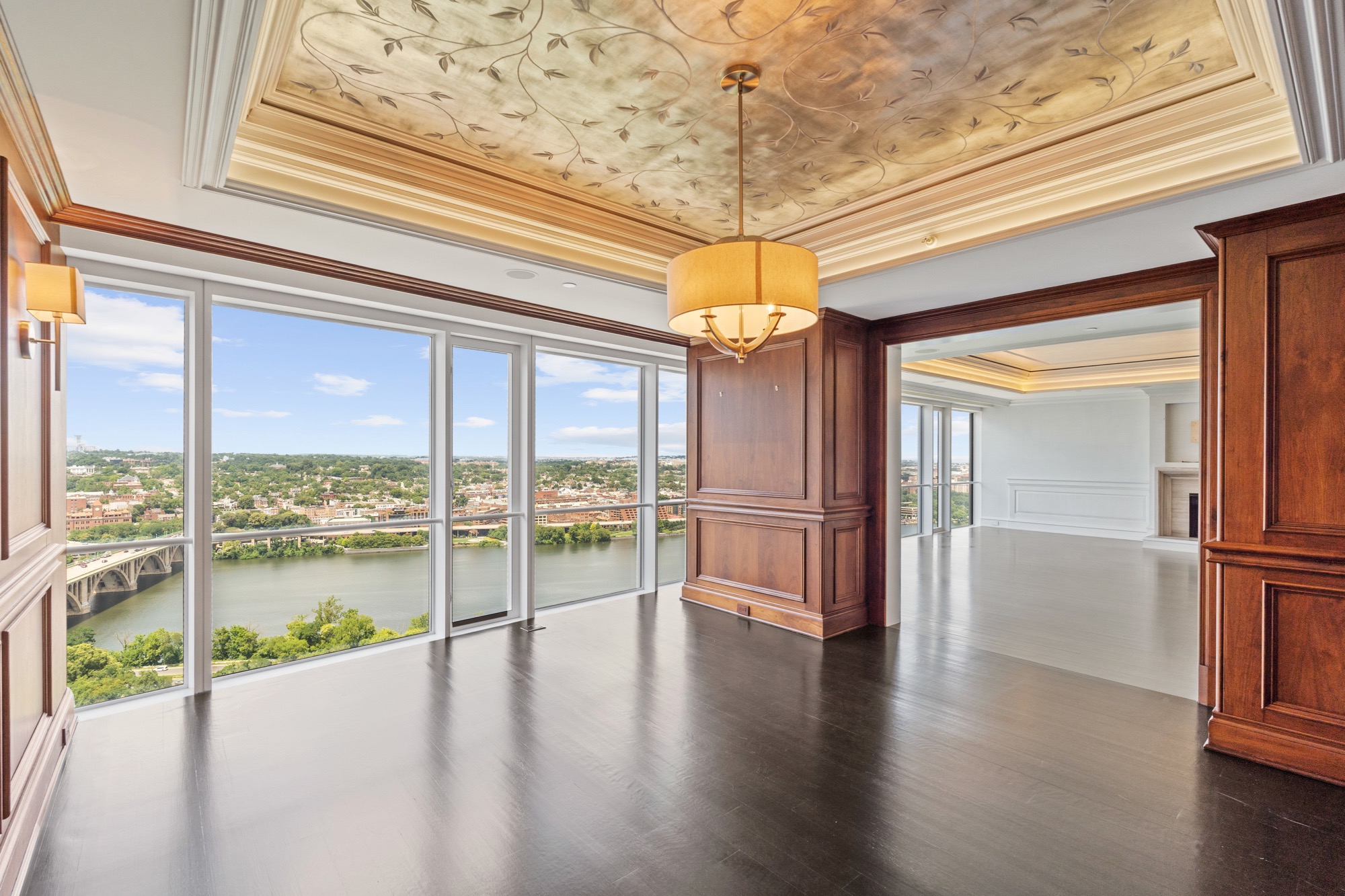 Penthouse With Iconic Washington DC Views | The Georgetown Dish